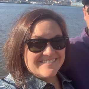 Meet your Posher, Sara